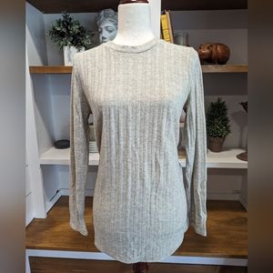 Bombas Tan Long Sleeve Soft Rayon & Nylon Light Sweater Size Medium